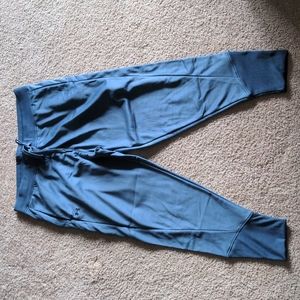 Under Armour Ankle length joggers